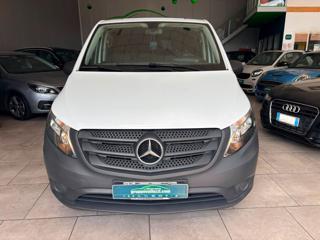 MERCEDES-BENZ Vito usata, con Airbag Passeggero