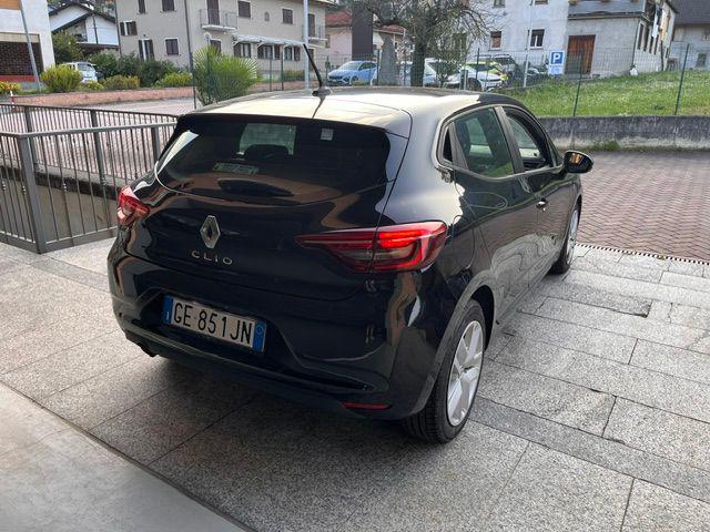 RENAULT Clio usata, con Autoradio