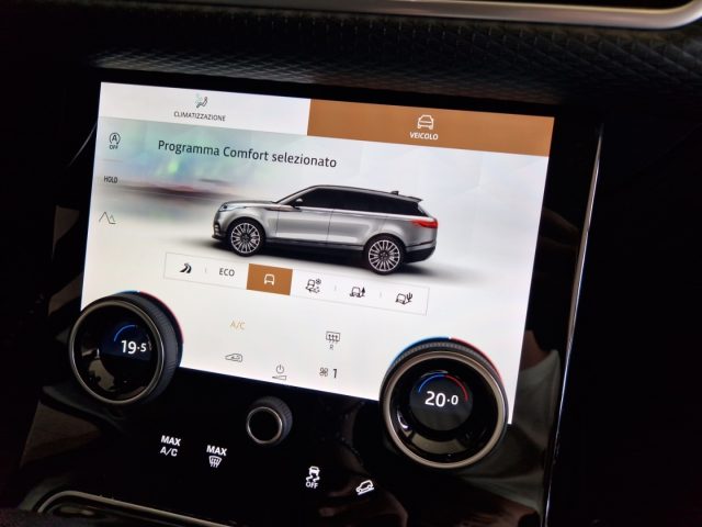 LAND ROVER Range Rover Velar usata, con Servosterzo