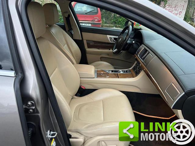 JAGUAR XF usata, con Climatizzatore