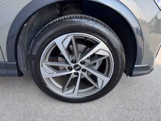 AUDI Q3 usata, con Park Distance Control