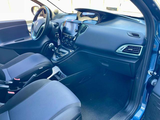 LANCIA Ypsilon usata, con ESP