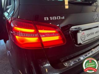 MERCEDES-BENZ B 180 usata, con USB