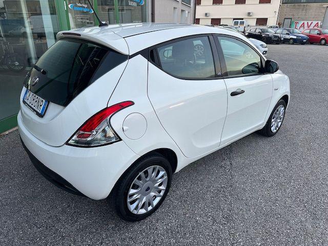 LANCIA Ypsilon usata, con Alzacristalli elettrici