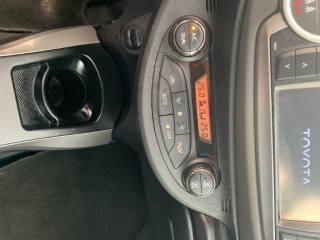 TOYOTA Yaris usata, con Servosterzo