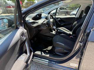 PEUGEOT 208 usata, con Autoradio