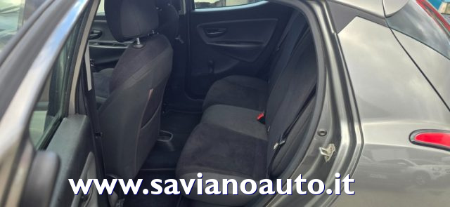 LANCIA Ypsilon usata, con Cerchi in lega