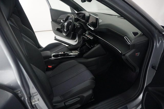 PEUGEOT 2008 usata, con Controllo trazione