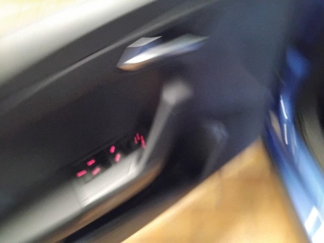 SEAT Arona usata, con Sedile posteriore sdoppiato