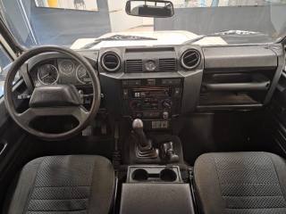 LAND ROVER Defender usata, con Servosterzo
