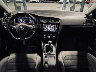 VOLKSWAGEN Golf usata, con Controllo trazione