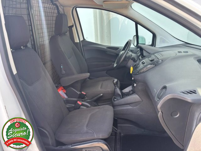 FORD Transit Courier usata, con Autoradio