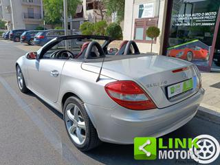 MERCEDES-BENZ SLK 200 usata, con Chiusura centralizzata