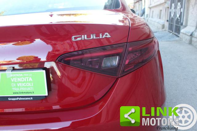 ALFA ROMEO Giulia usata, con Autoradio