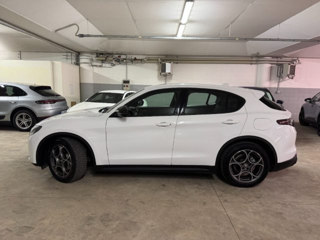 ALFA ROMEO Stelvio usata, con Alzacristalli elettrici