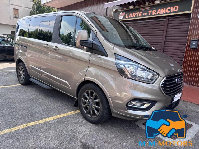 FORD Tourneo Custom usata, con Autoradio