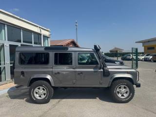 LAND ROVER Defender usata, con Antifurto