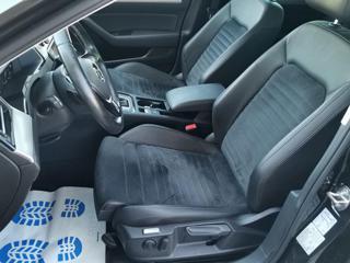 VOLKSWAGEN Passat Variant usata, con Controllo automatico clima
