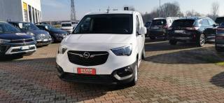 OPEL Combo usata, con Luci diurne LED