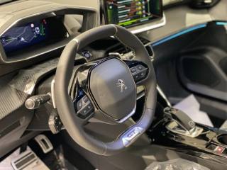 PEUGEOT 2008 usata, con Sensori di parcheggio posteriori