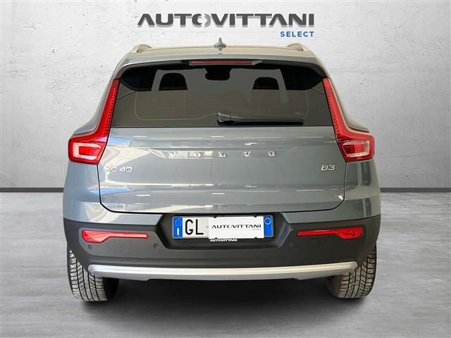 VOLVO XC40 usata, con Autoradio