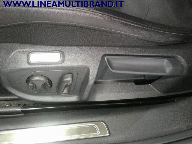 VOLKSWAGEN Arteon usata, con Controllo automatico clima