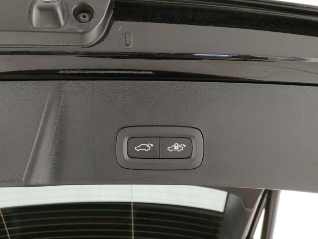 VOLVO XC40 usata, con Luci diurne LED