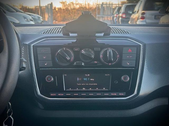 VOLKSWAGEN up! usata, con Airbag testa