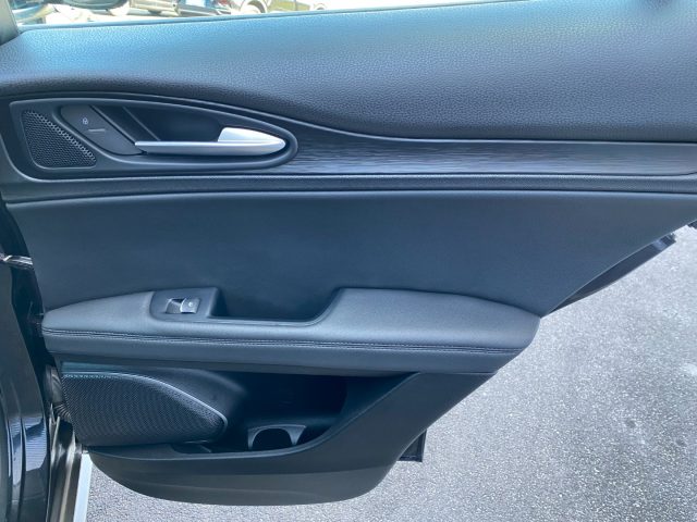 ALFA ROMEO Stelvio usata, con Sedili riscaldati
