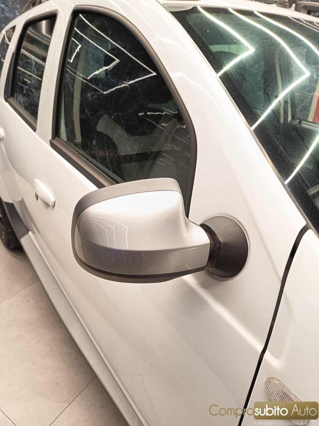 DACIA Duster usata, con Sedile posteriore sdoppiato