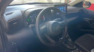 TOYOTA Yaris usata, con Alzacristalli elettrici