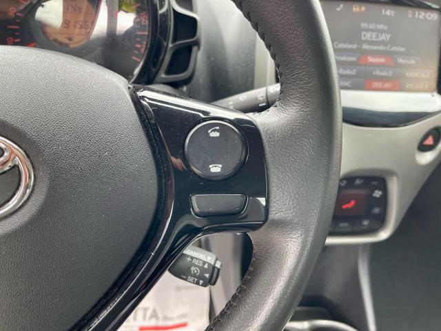 TOYOTA Aygo usata, con USB