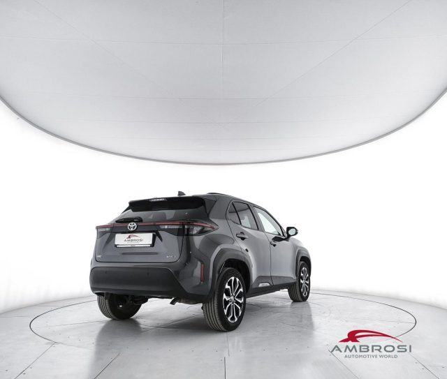 TOYOTA Yaris Cross usata 2