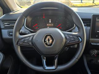 RENAULT Clio usata, con USB