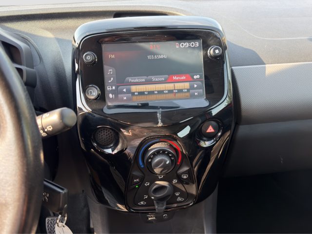 PEUGEOT 108 usata 16