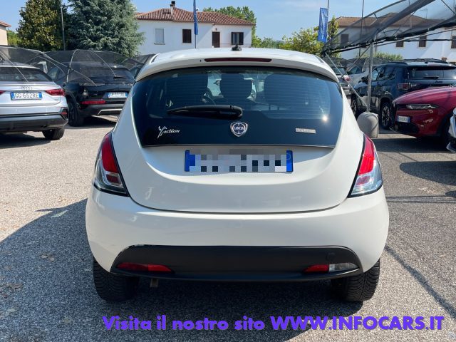 LANCIA Ypsilon usata, con Controllo trazione