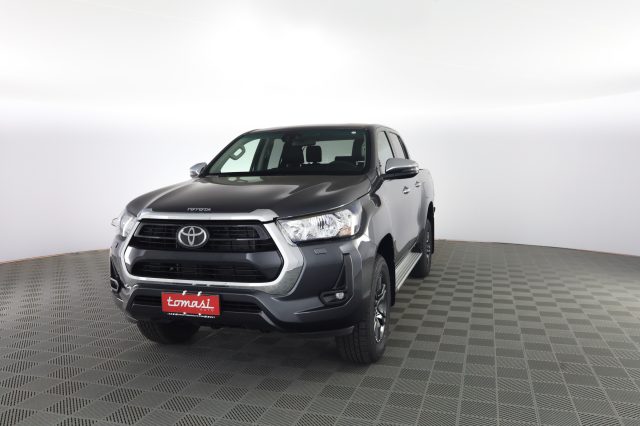 TOYOTA Hilux usata 0