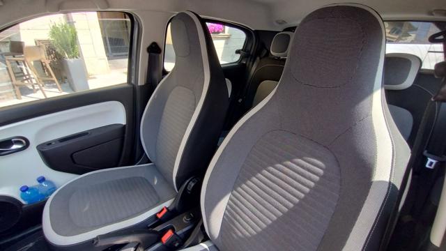RENAULT Twingo Electric usata, con Volante multifunzione