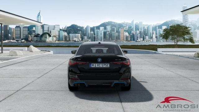 BMW i4 usata 4