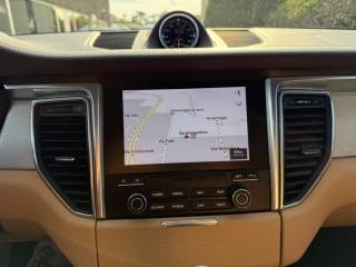 PORSCHE Macan usata, con Interni in pelle