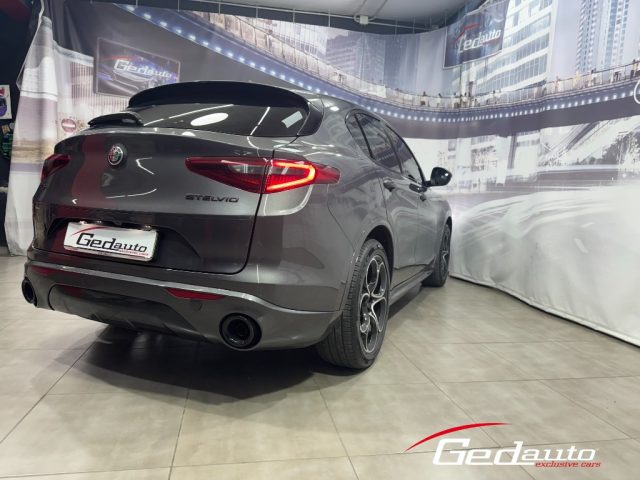 ALFA ROMEO Stelvio usata, con Autoradio