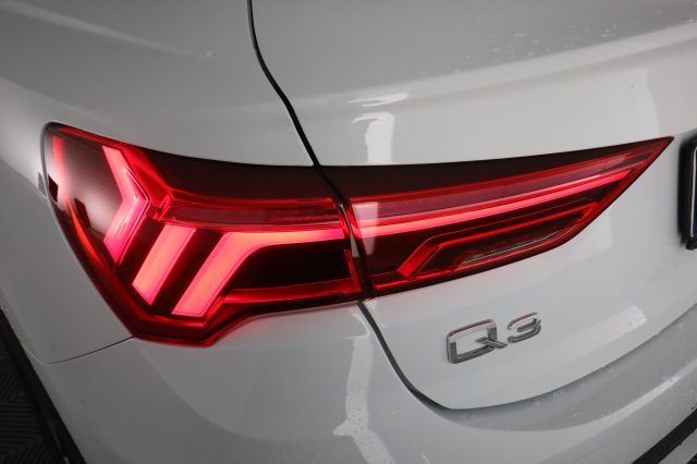 AUDI Q3 usata 9