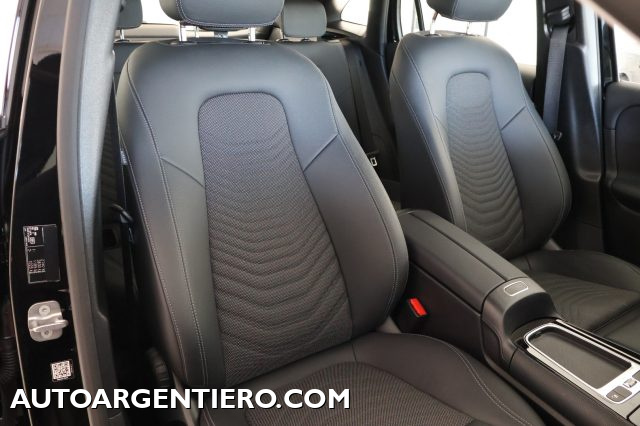 MERCEDES-BENZ GLA 180 usata, con Luci diurne