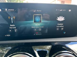 MERCEDES-BENZ A 35 AMG usata 23