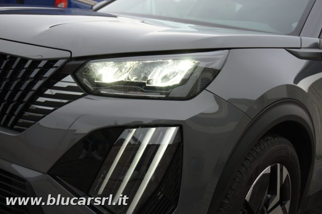 PEUGEOT 2008 usata, con Airbag testa