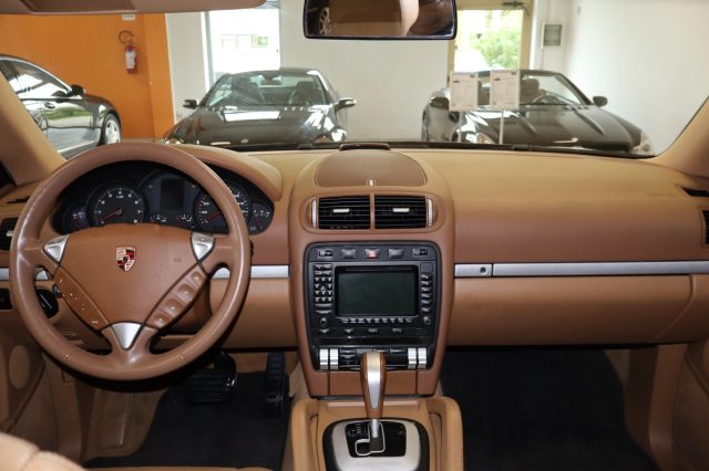 PORSCHE Cayenne usata, con Climatizzatore