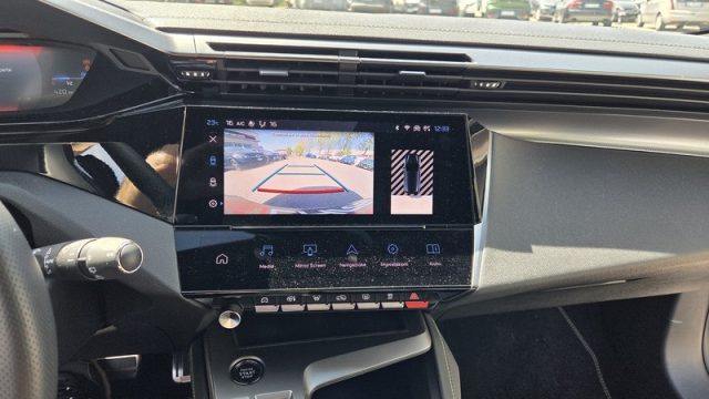 PEUGEOT 308 usata, con Fari LED