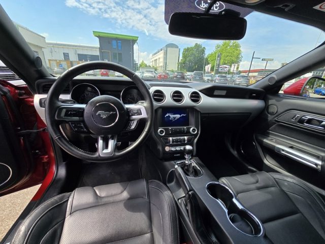 FORD Mustang usata, con Autoradio