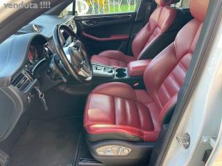 PORSCHE Macan usata, con Fendinebbia