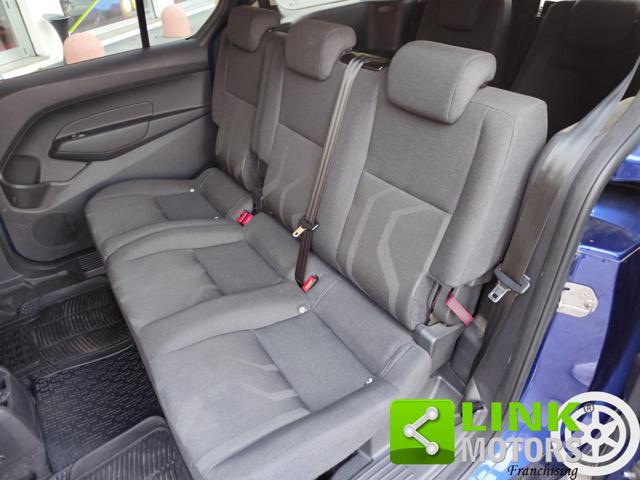 FORD Tourneo Connect usata, con Autoradio